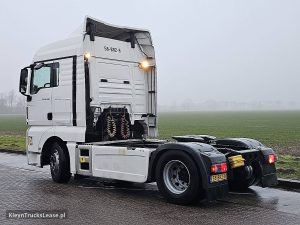 Strona kierowcy z tyłu — MAN 18.480 TGX z 2014 roku