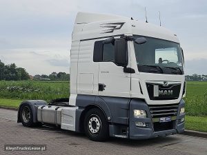Strona pasażera z przodu — MAN 18.500 TGX z 2019 roku