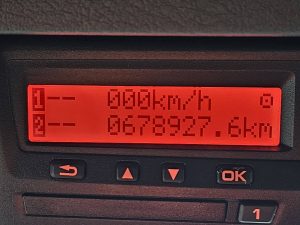 Licznik przebiegu — MAN 18.500 TGX z 2019 roku