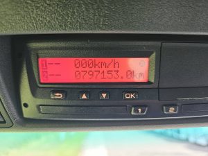 Licznik przebiegu — MAN 18.500 TGX FLS 4x2 XXL 2x TANK z 2019 roku