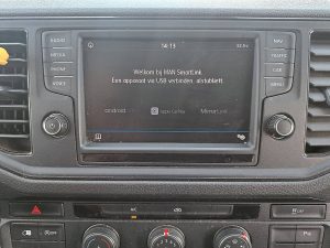 Ekran z Apple CarPlay — MAN TGE 3.140 z 2019 roku
