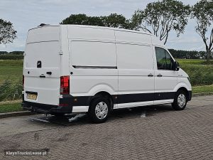 Strona pasażera z tyłu — MAN TGE 3.140 z 2019 roku