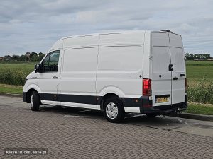 Strona kierowcy z tyłu — MAN TGE 3.140 z 2019 roku