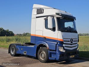 Strona pasażera z przodu — Mercedes-Benz ACTROS 1832 z 2018 roku