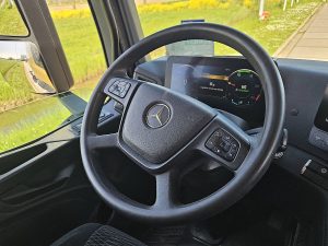 Wyposażenie specjalne wnętrza — Mercedes-Benz ACTROS 1843 AS 4X4 ALLRAD PTO+HYDR. z 2020 roku