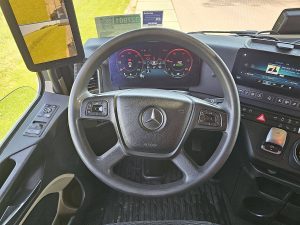 Wyposażenie specjalne wnętrza, ujęcie 4 — Mercedes-Benz ACTROS 1848 LS MP5 RETARDER XENON z 2020 roku
