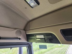 Wyposażenie specjalne wnętrza, ujęcie 2 — Mercedes-Benz ACTROS 1848 LS Streamspace 2,50 z 2023 roku