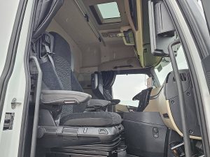 Wnętrze kabiny — Mercedes-Benz ACTROS 1853 LS Bigspace,standklima z 2023 roku