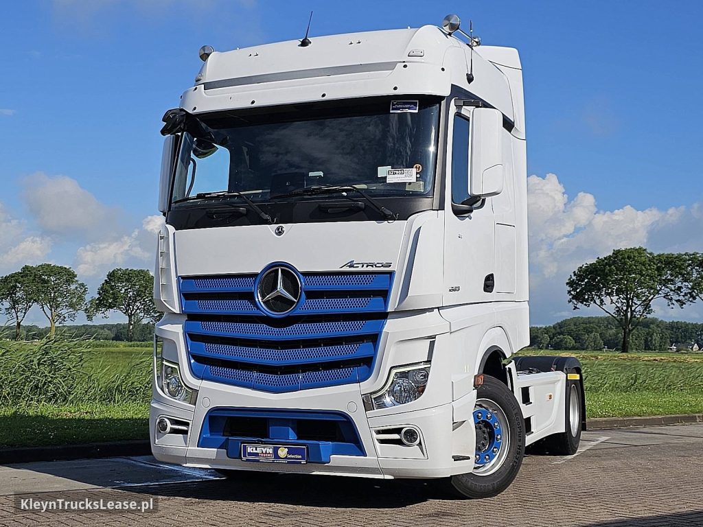 Mercedes-Benz ACTROS 1853 LS MP5 RETARDER 2X TANK z 2021 roku, ciągnik siodłowy z zagranicy — przód pojazdu