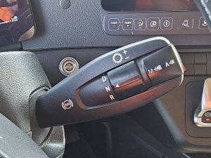 Wyposażenie specjalne wnętrza, ujęcie 6 — Mercedes-Benz ACTROS 2545 6X2 OILRETARDER z 2022 roku