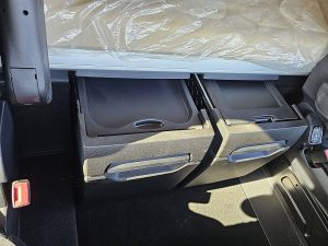 Wyposażenie specjalne wnętrza — Mercedes-Benz ACTROS 2545 6X2 OILRETARDER z 2022 roku