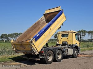 Strona pasażera z tyłu — Mercedes-Benz ACTROS 2643 z 2015 roku