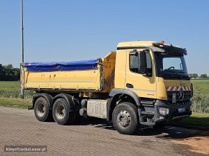 Strona pasażera z przodu — Mercedes-Benz ACTROS 2643 z 2015 roku