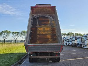 Przestrzeń ładunkowa — Mercedes-Benz ACTROS 2645 6X4 RETARDER 151TKM z 2019 roku