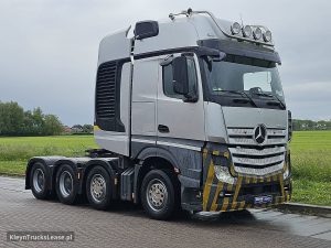 Strona pasażera z przodu — Mercedes-Benz ACTROS 4158 SLT 180T TURBORETAR. z 2015 roku