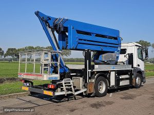 Strona pasażera z tyłu — Mercedes-Benz ANTOS 1927 CTE SKYLIFT 29.6M z 2016 roku