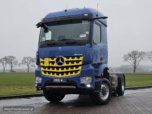 Przód pojazdu — Mercedes-Benz AROCS 1843 4X4 ALLRAD PTO MP5 z 2020 roku