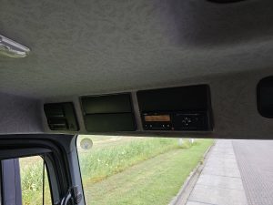 Wyposażenie specjalne wnętrza, ujęcie 2 — Mercedes-Benz AROCS 1846 z 2018 roku