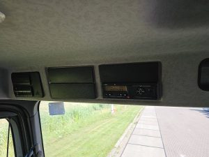 Wyposażenie specjalne wnętrza, ujęcie 2 — Mercedes-Benz AROCS 1846 2046 RET. PTO+HYDR. z 2018 roku