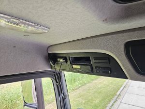 Wyposażenie specjalne wnętrza, ujęcie 2 — Mercedes-Benz AROCS 2043 AS z 2018 roku