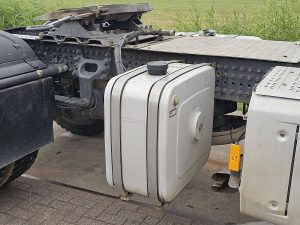 Wyposażenie specjalne, ujęcie 2 — Mercedes-Benz AROCS 2043 AS z 2018 roku