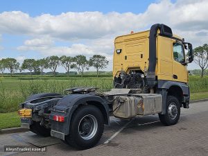 Strona pasażera z tyłu — Mercedes-Benz AROCS 2043 AS 4X4 ALLRAD z 2020 roku