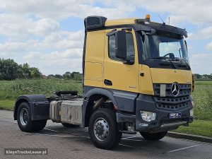 Strona pasażera z przodu — Mercedes-Benz AROCS 2043 AS 4X4 ALLRAD z 2020 roku