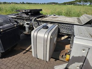 Wyposażenie specjalne, ujęcie 3 — Mercedes-Benz AROCS 2043 AS 4X4 AS ALLRAD z 2018 roku