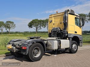 Strona pasażera z tyłu — Mercedes-Benz AROCS 2043 AS 4X4 AS ALLRAD z 2018 roku