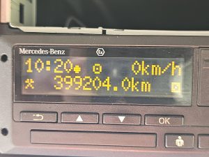 Licznik przebiegu — Mercedes-Benz AROCS 2043 AS 4X4 AS ALLRAD z 2018 roku