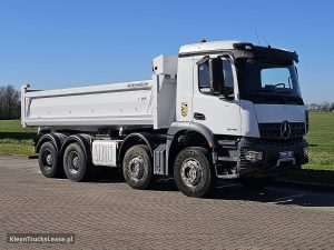 Strona pasażera z przodu — Mercedes-Benz AROCS 3246 z 2018 roku