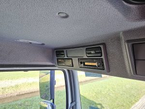 Wyposażenie specjalne wnętrza — Mercedes-Benz ATEGO 1524 AIRCO TAILLIFT z 2021 roku