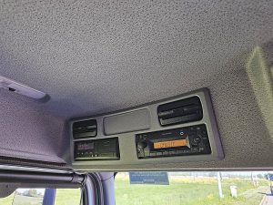 Wyposażenie specjalne wnętrza, ujęcie 2 — Mercedes-Benz ATEGO 818 AIRCO LIFT 3 SEATS z 2023 roku