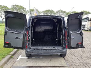 Przestrzeń ładunkowa — Mercedes-Benz CITAN 109 CDI LONG 95Pk Euro6 AC! z 2021 roku