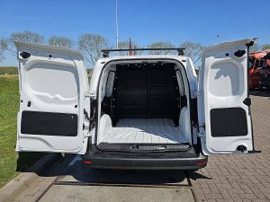 Przestrzeń ładunkowa — Mercedes-Benz CITAN 110 CDI 2xZijdeur Mbux Long! z 2022 roku