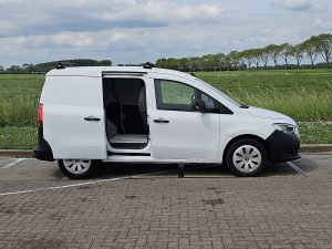 Drzwi boczne przestrzeni ładunkowej — Mercedes-Benz CITAN 110 CDI 2xZijdeur Mbux Long! z 2022 roku
