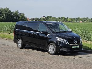 Strona pasażera z przodu — Mercedes-Benz EQV 300 L3 XL 7-Pers 90 kWh z 2022 roku