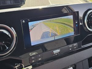 Systemy bezpieczeństwa — Mercedes-Benz ESPRINTER L3H2 320 300Km WLTP! z 2024 roku