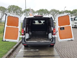 Przestrzeń ładunkowa — Mercedes-Benz EVITO 90kwh 332 kms WLTP!! z 2022 roku