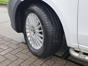 Felga aluminiowa — Mercedes-Benz EVITO 90kwh 332 kms WLTP!! z 2022 roku