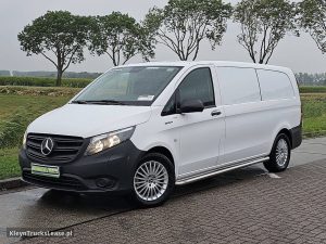 Strona kierowcy z przodu — Mercedes-Benz EVITO 90kwh 332 kms WLTP!! z 2022 roku