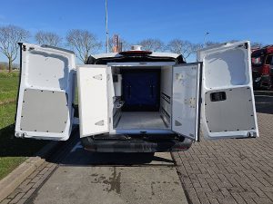 Przestrzeń ładunkowa — Mercedes-Benz EVITO XL Vebabox 60 kWh z 2024 roku
