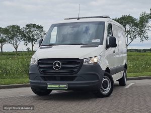 Przód pojazdu — Mercedes-Benz SPRINTER 211 ac carplay EURO6 z 2022 roku