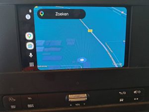 Ekran z Apple CarPlay — Mercedes-Benz SPRINTER 311 L1H1 2xZijdeur Mbiux z 2020 roku