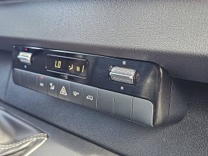 Wyposażenie specjalne wnętrza — Mercedes-Benz SPRINTER 311 L1H1 2xZijdeur Mbux! z 2020 roku