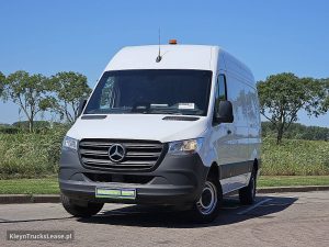 Przód pojazdu — Mercedes-Benz SPRINTER 311 L2H2 MBUX10  RWD z 2024 roku