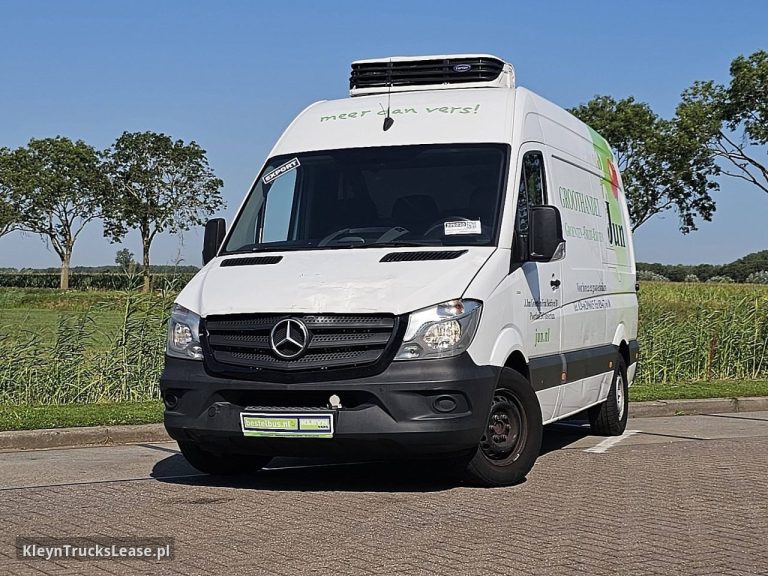 Mercedes-Benz SPRINTER 313 carrier koeling z 2014 roku, chłodnia z zagranicy — przód pojazdu