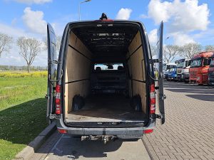 Przestrzeń ładunkowa — Mercedes-Benz SPRINTER 314 ac cruise EURO6 z 2016 roku