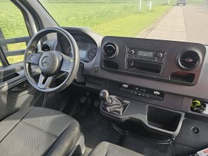 Deska rozdzielcza i stanowisko kierowcy — Mercedes-Benz SPRINTER 314 Bakwagen Laadklep! z 2020 roku