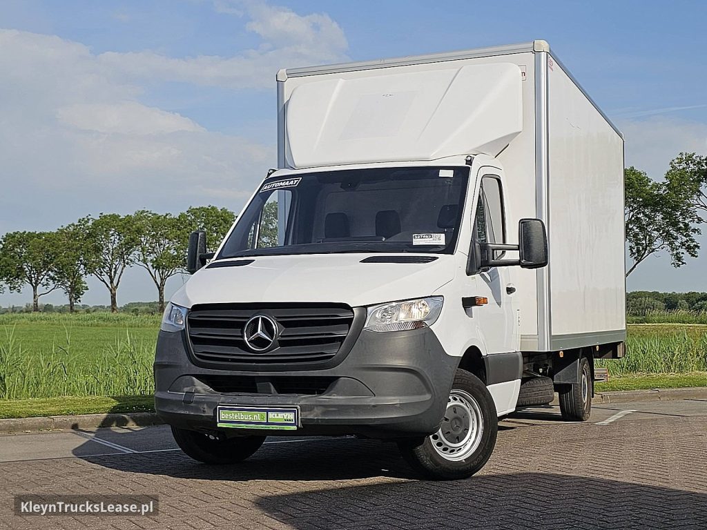Mercedes-Benz SPRINTER 314 Bakwagen Laadklep! z 2021 roku, kontener z zagranicy — przód pojazdu